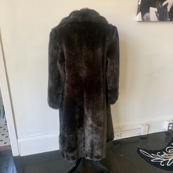 Vintage Brown Faux Fur 1960’s Coat - Picture 7 of 10